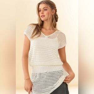 Davi & Dani White Boho Crochet Mesh Knit Short Sleeve Tunic Dress